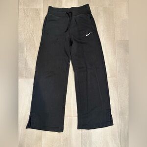 Nike Kids Black Bottoms